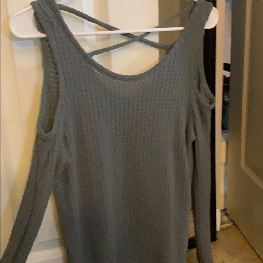 Flowy cold shoulder top